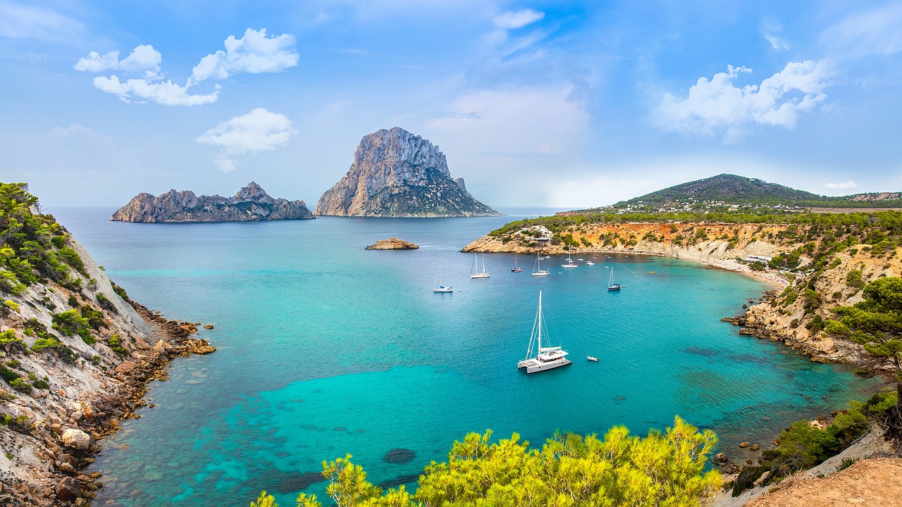 Discover the Ultimate Luxury Experience in Ibiza - Forest Travel