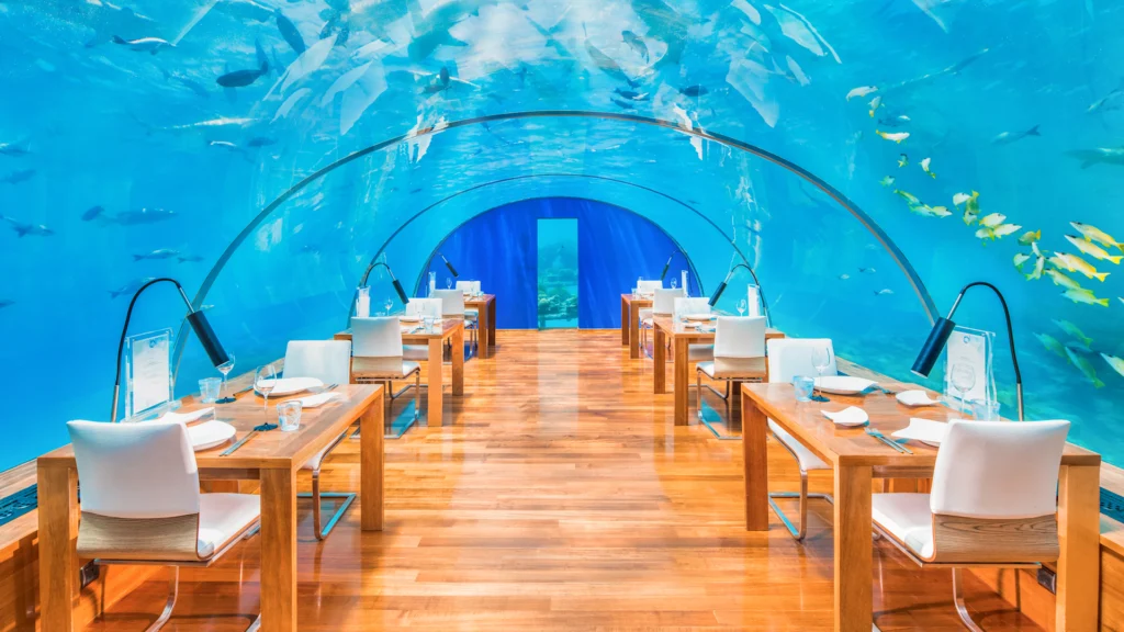 Ithaa_Undersea_Restaurant