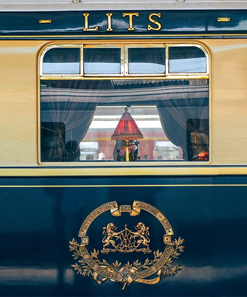 LuxuryTrain_TravelExperience