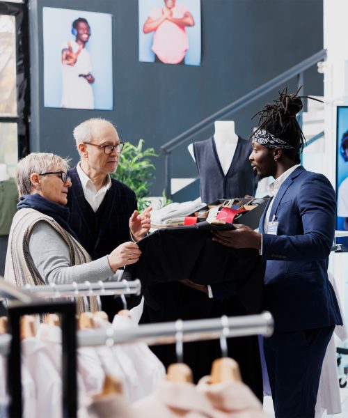 senior-stylish-couple-shopping-for-casual-wear